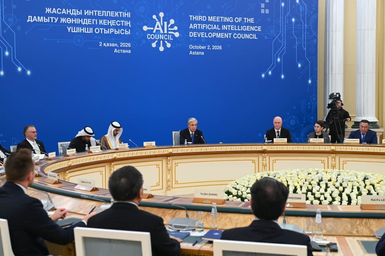 Токаев поручил определить, где ИИ принесет наибольший эффект в промышленности